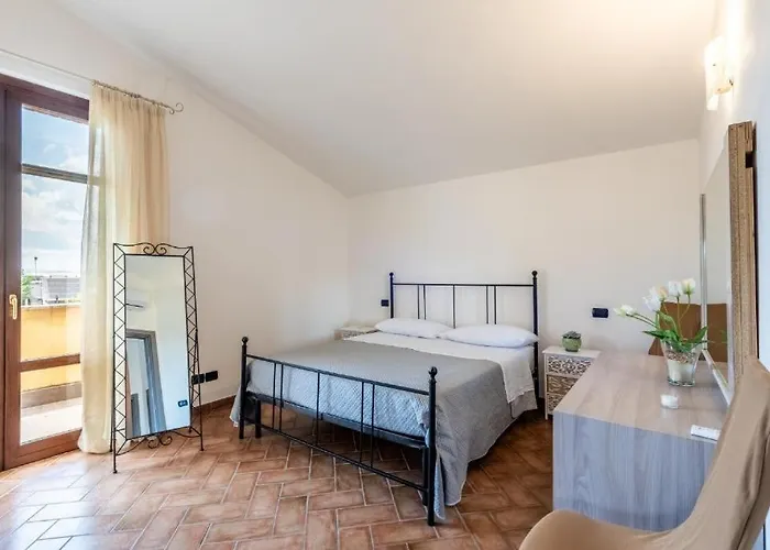 Theo House シエーナ