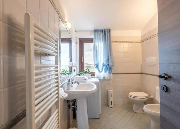 Theo House シエーナ