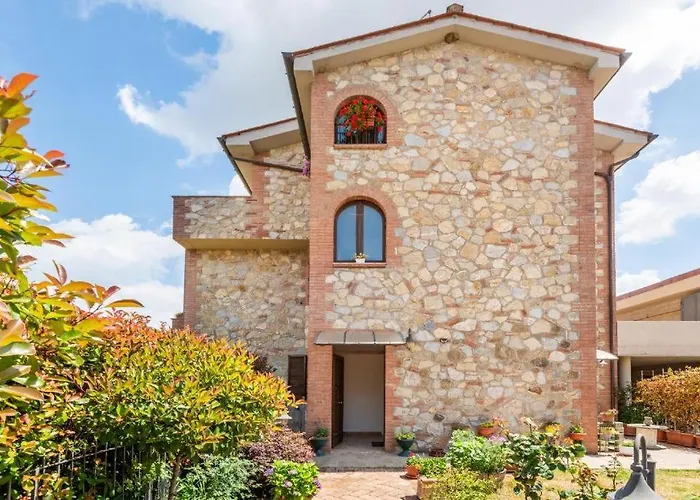 Theo House アパート